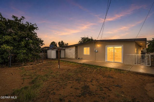 8828 Mount Elbert Drive, El Paso, TX 79904