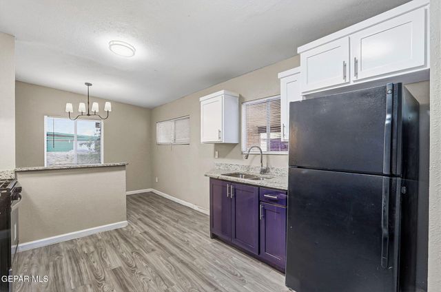 8828 Mount Elbert Drive, El Paso, TX 79904