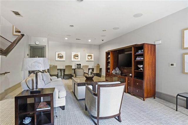 3621 Vinings Slope SE 2425, Atlanta, GA 30339