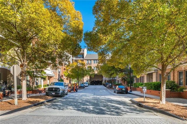 3621 Vinings Slope SE 2425, Atlanta, GA 30339