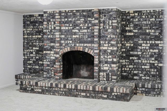 614 North Avenue, Seward, NE 68434