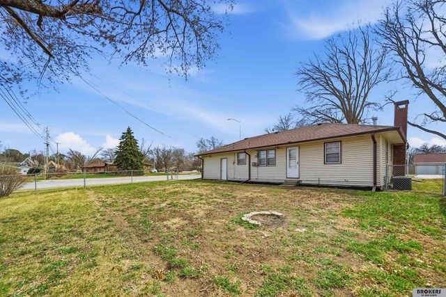 614 North Avenue, Seward, NE 68434