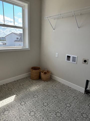 2018 Tamarack Road, Carver, MN 55315