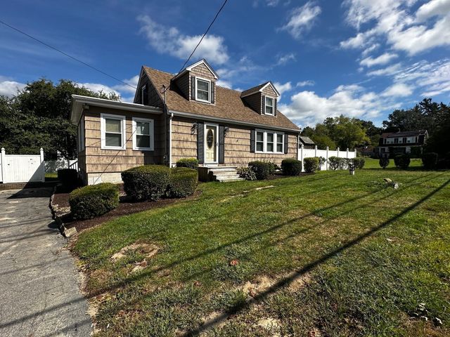 770 Main Street, Acushnet, MA 02743