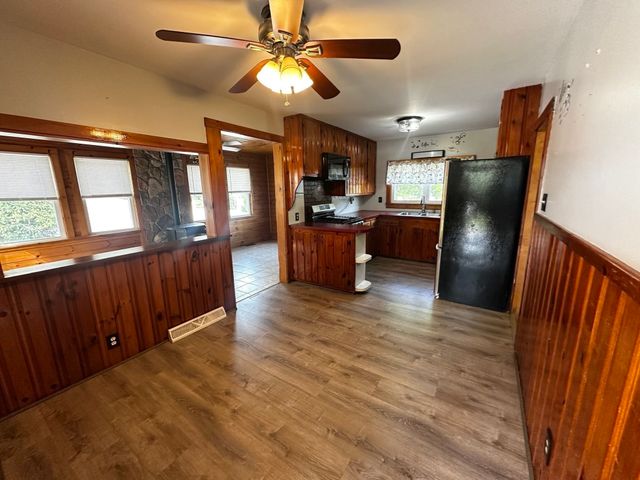 770 Main Street, Acushnet, MA 02743