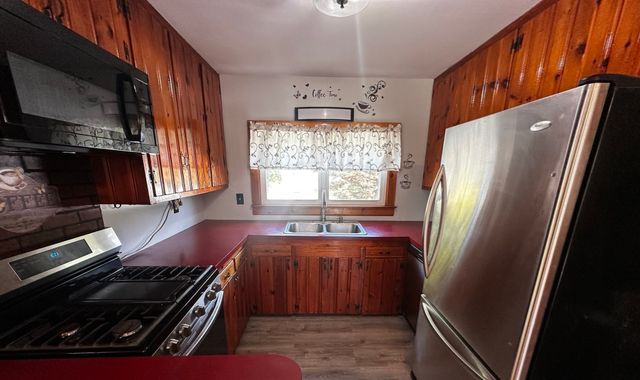 770 Main Street, Acushnet, MA 02743