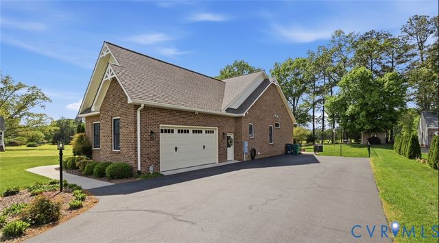 6212 Scaffold Ct, Sandston, VA 23150