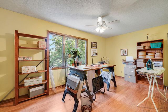 8359 Amsden Ridge Drive, Bloomington, MN 55438