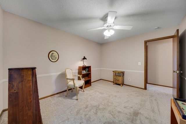 8359 Amsden Ridge Drive, Bloomington, MN 55438
