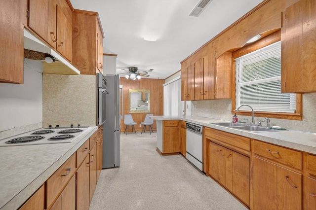 123 Houston Bell Road, Manchester, TN 37355