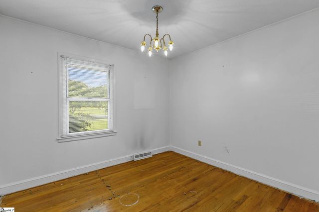 3 Plymouth Avenue, Greenville, SC 29607