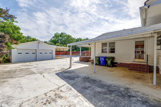 3 Plymouth Avenue, Greenville, SC 29607