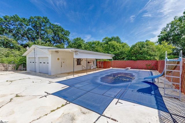 3 Plymouth Avenue, Greenville, SC 29607