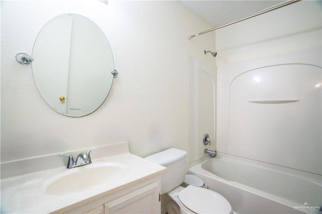 2807 Gayle Street, Edinburg, TX 78541