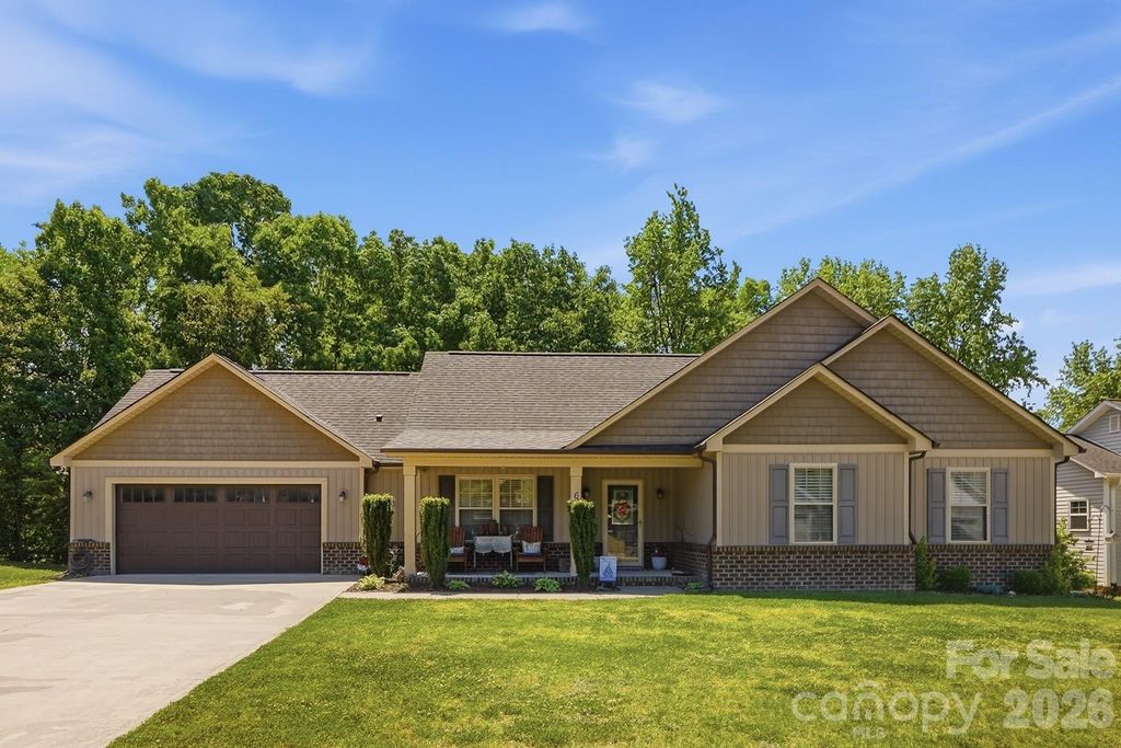 646 Marigold Drive, Kannapolis, NC 28083