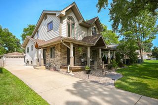 244 S Milton Avenue, Glen Ellyn, IL 60137