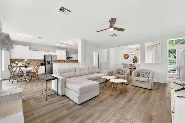 1612 Fall Creek DR, Cedar Park, TX 78613