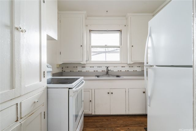 3110 Waialae Avenue, Honolulu, HI 96816