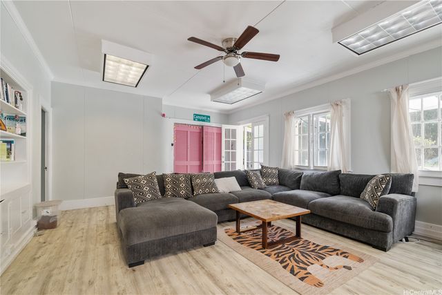 3110 Waialae Avenue, Honolulu, HI 96816