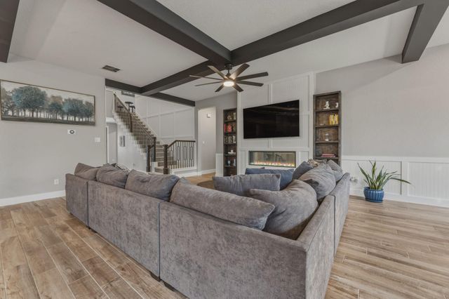 8514 Alford Point Drive, Magnolia, TX 77354