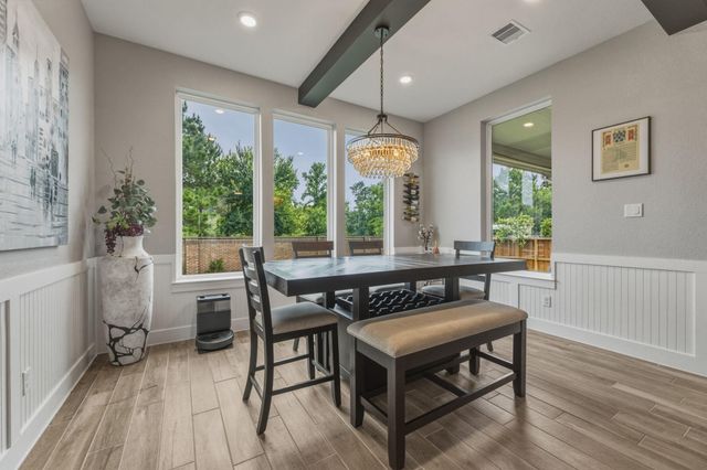 8514 Alford Point Drive, Magnolia, TX 77354