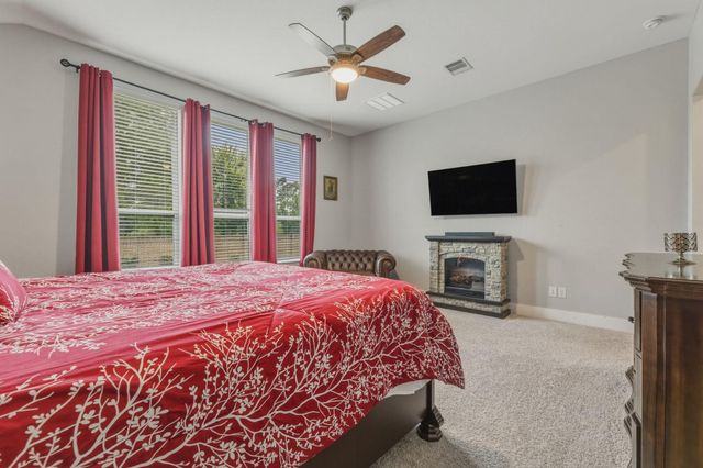 8514 Alford Point Drive, Magnolia, TX 77354