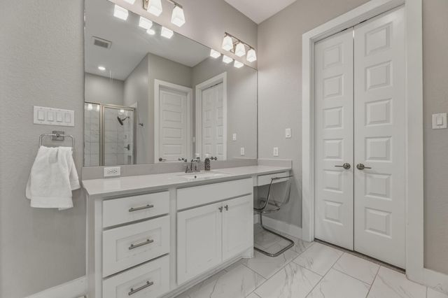 8514 Alford Point Drive, Magnolia, TX 77354