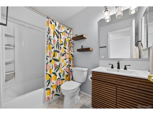 4676 Flower St, Wheat Ridge, CO 80033