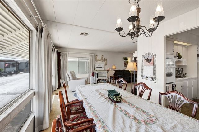 2755 Arrow Highway 142, La Verne, CA 91750