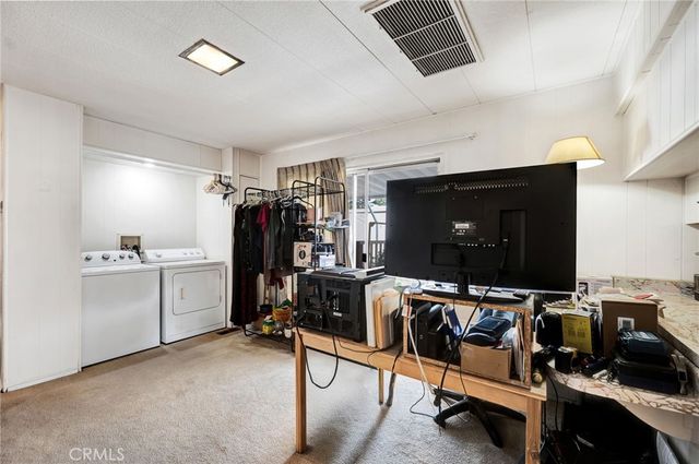 2755 Arrow Highway 142, La Verne, CA 91750