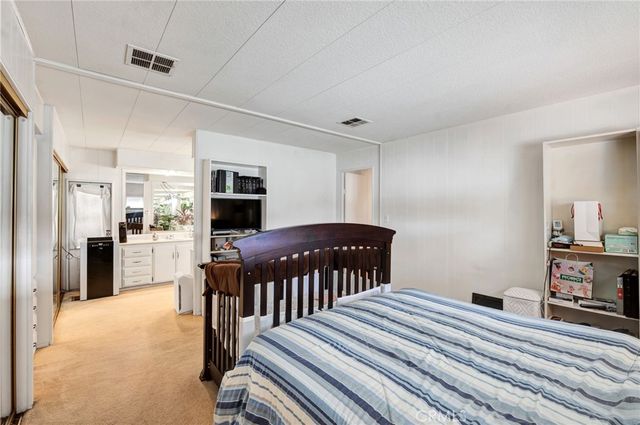 2755 Arrow Highway 142, La Verne, CA 91750