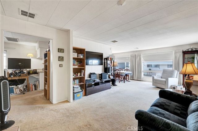 2755 Arrow Highway 142, La Verne, CA 91750