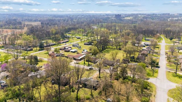 905 Bettie Dr, Old Hickory, TN 37138