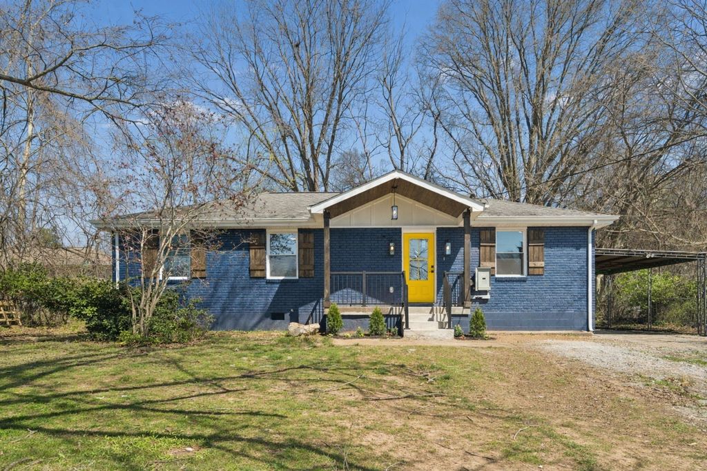 905 Bettie Dr, Old Hickory, TN 37138