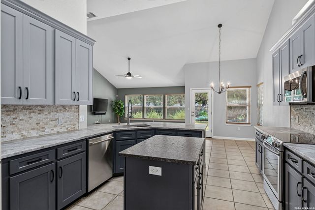 495 Wilderness Way, New Braunfels, TX 78132