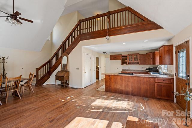 4080 East Fork Road, Marshall, NC 28753