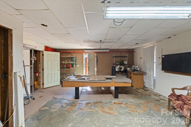 4080 East Fork Road, Marshall, NC 28753