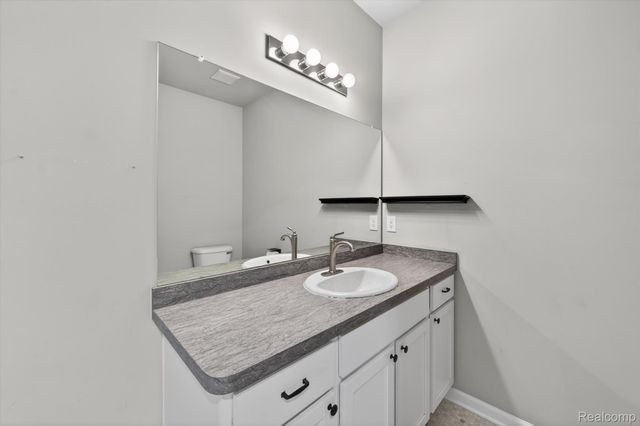 9789 Ridge Run Street, Hartland Township, MI 48855