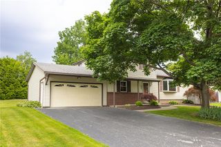 160 Olde Erie Trail, Greece, NY 14626