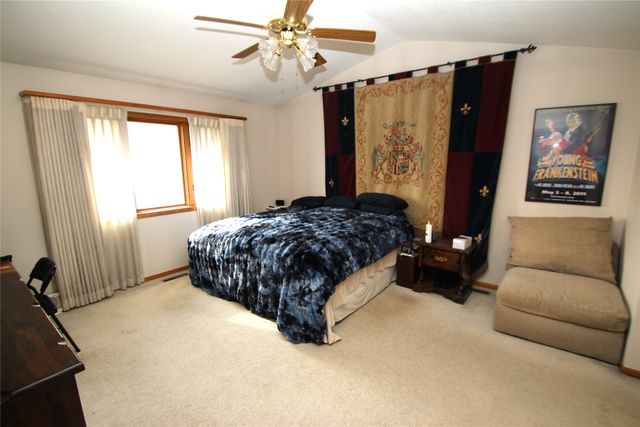 1111 NW Waterfront Drive, Ankeny, IA 50023