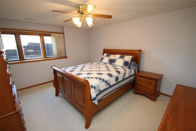 1111 NW Waterfront Drive, Ankeny, IA 50023