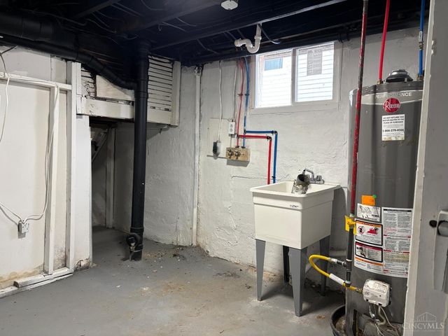 4424 Simpson Avenue, Cincinnati, OH 45227