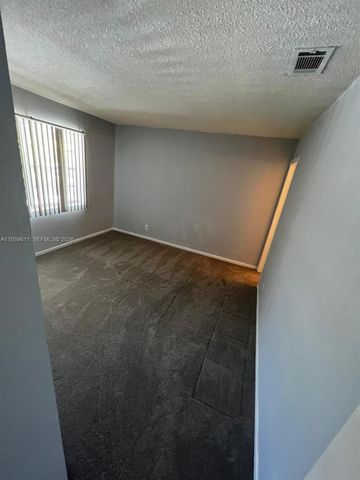 2701 NE 1st Street 203, Pompano Beach, FL 33062