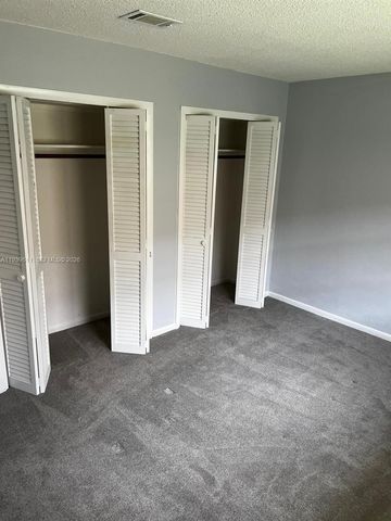 2701 NE 1st Street 203, Pompano Beach, FL 33062