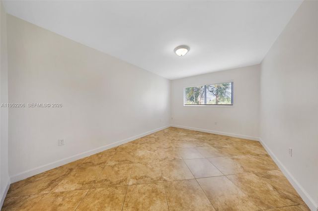 7480 Miami Lakes Dr G105, Miami Lakes, FL 33014