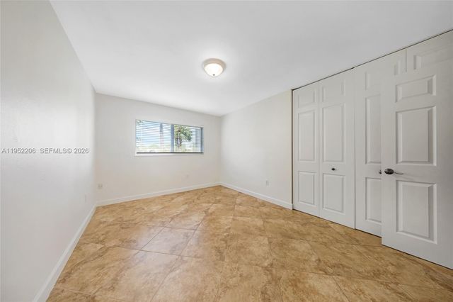 7480 Miami Lakes Dr G105, Miami Lakes, FL 33014