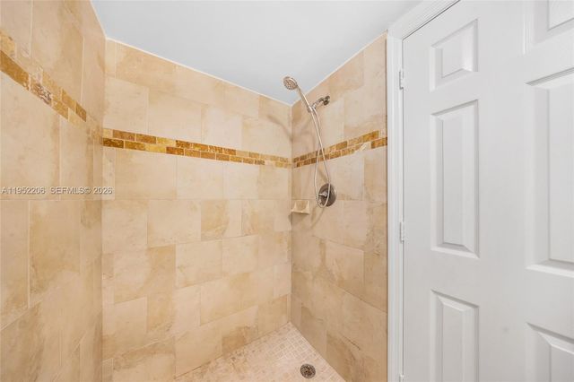 7480 Miami Lakes Dr G105, Miami Lakes, FL 33014