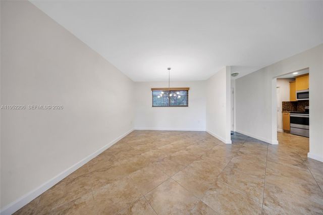 7480 Miami Lakes Dr G105, Miami Lakes, FL 33014