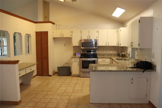 1112 NE 130 TERRACE, Silver Springs, FL 34488