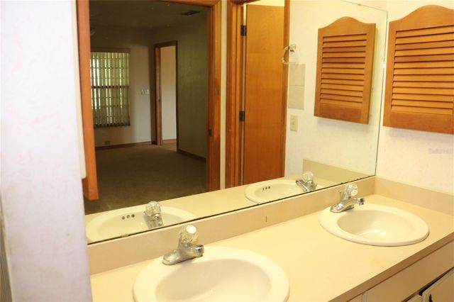 1112 NE 130 TERRACE, Silver Springs, FL 34488